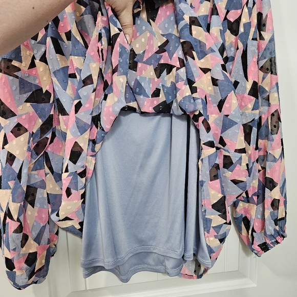 Lane Bryant Colorful Geometric Top Plus Size 18/20 - Picture 3 of 6